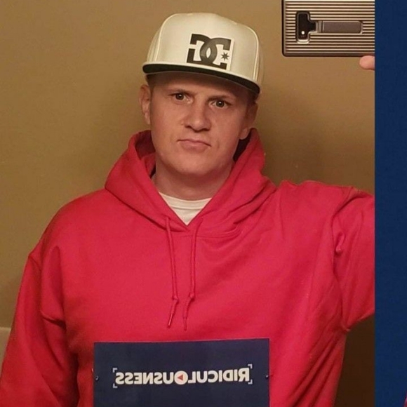 Meet your Posher, Russ - Picture 1 of 1